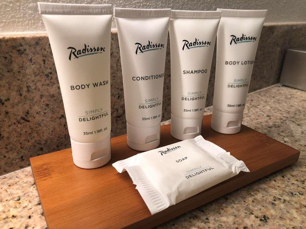 Radisson Beachfront Hotel - Panama City Beach Esterno foto